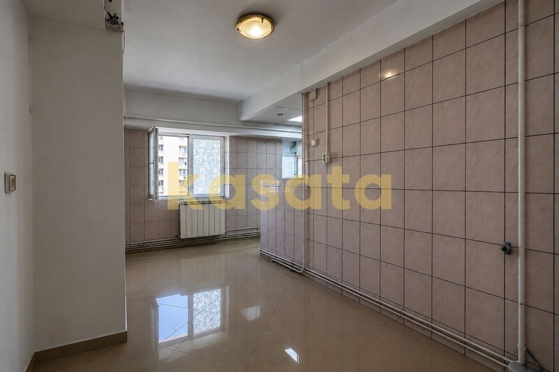 Decebal, rond Alba Iulia, 4 camere, 111.7 mp, bloc 1993, etaj 6/8, centrala